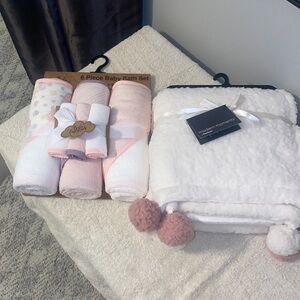 New 6 Piece Baby Bath Set and New Gerber Blanket